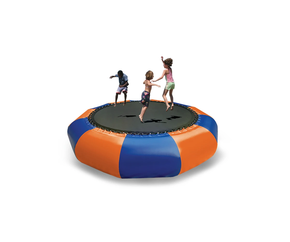 trampolina-wodna