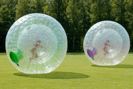 Zorbing – Ekstremalna Rozrywka dla Dzieci i Dorosłych!