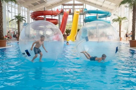 Czy kule wodne sprawdzą się w aquaparkach? Wszystko, co musisz wiedzieć o rewolucyjnych atrakcjach wodnych