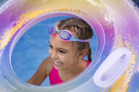 Wodne Atrakcje pod Dachem - Jak Wzbogacić Ofertę Aquaparku Jesienią