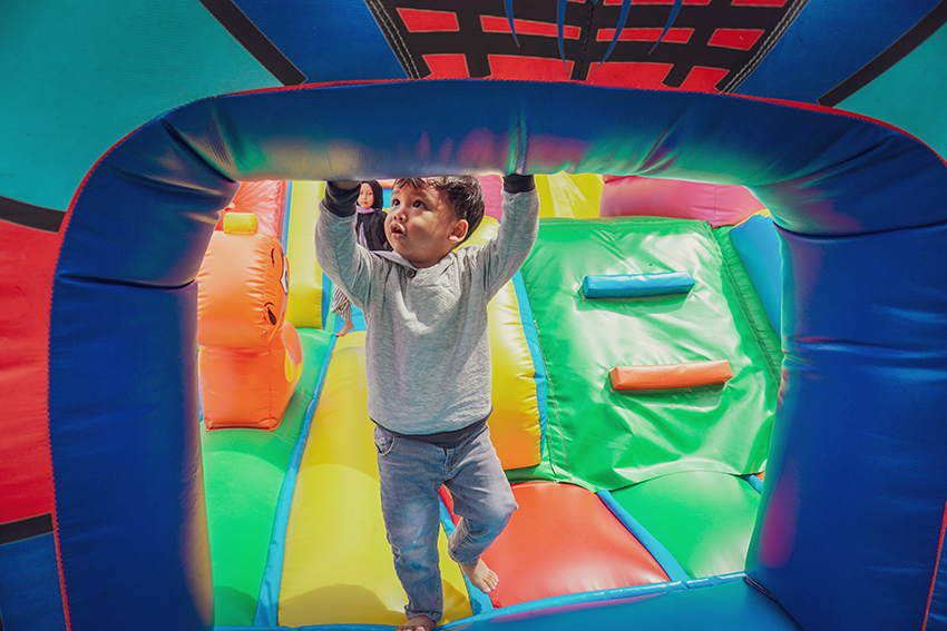 Zabawa i edukacja na dmuchańcach premium