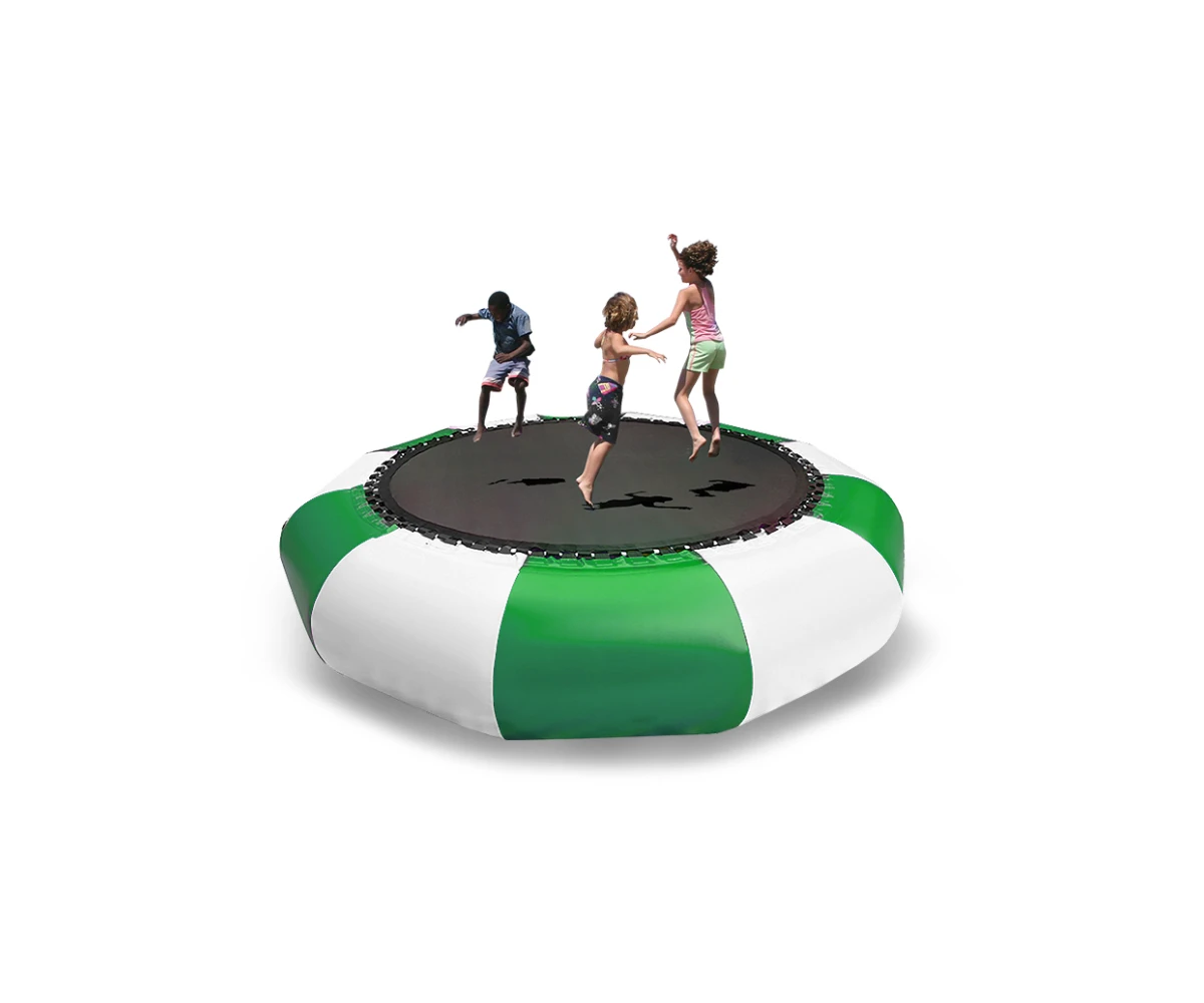 trampolina-wodna-aquapark